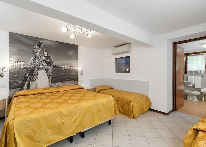 Albertina Отель