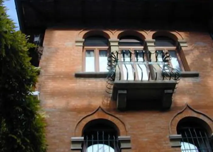 Отель Albertina